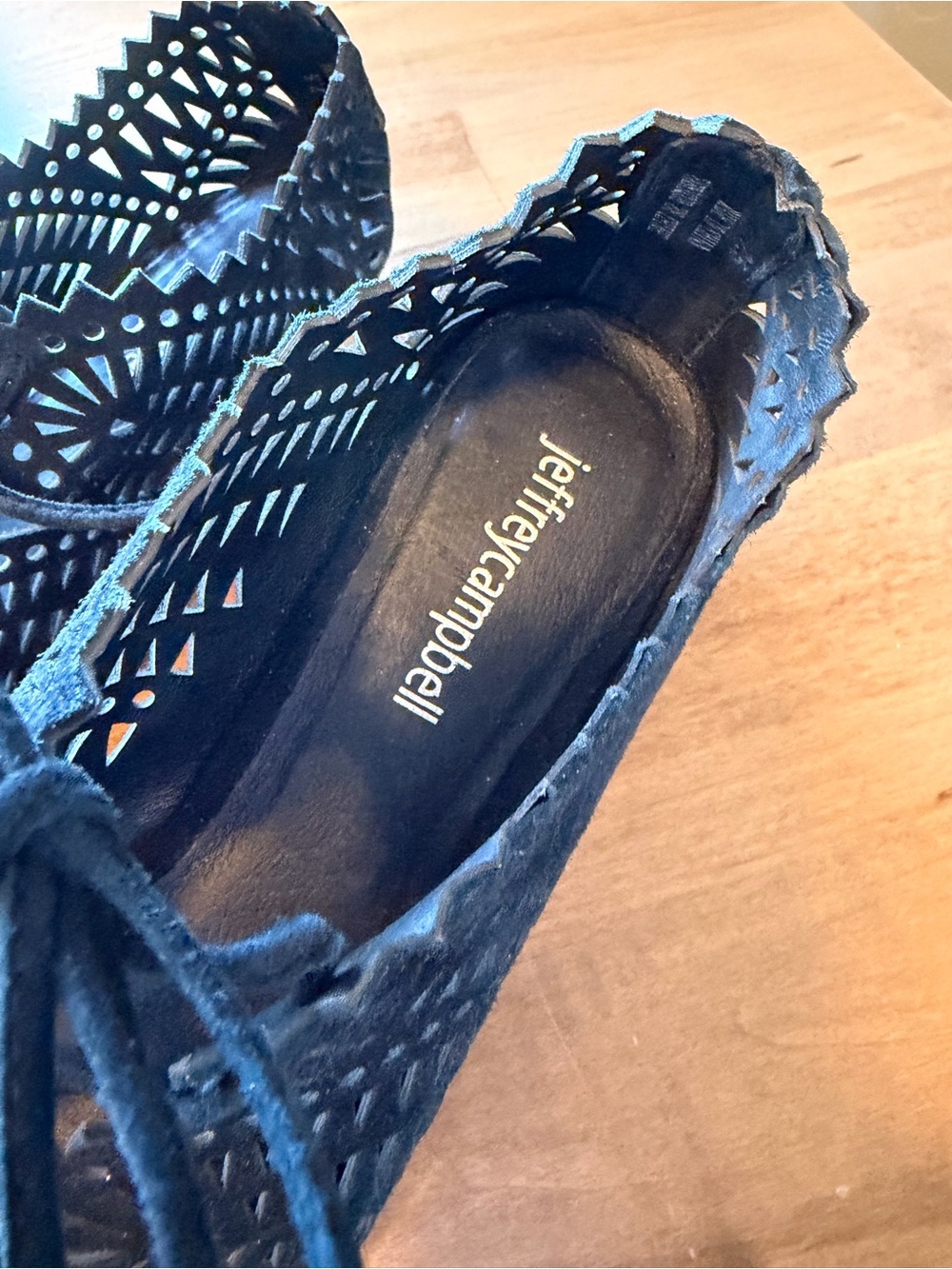 Jeffrey Campbell Espejo Laser Cut Suede Wedge Sandals Black Size 7.5 - Picture 3 of 8